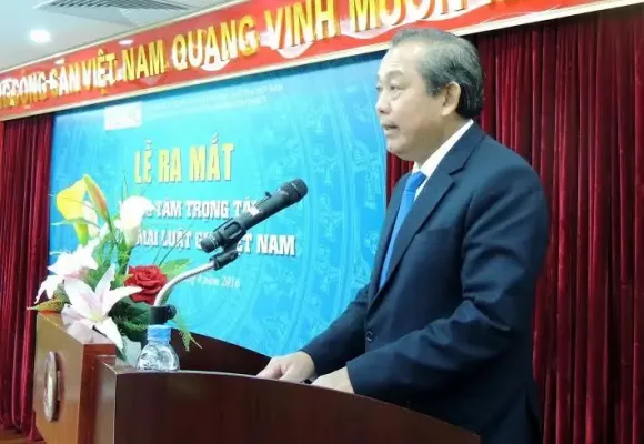 Hạ cốt nền đường, nhà dân chênh vênh bên mép vực sâu: Sai quy trình ở đâu?